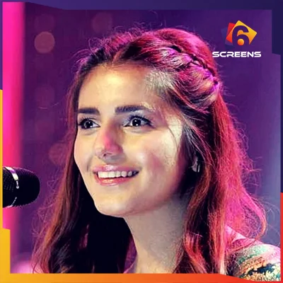 Momina Mustehsan - SixScreens