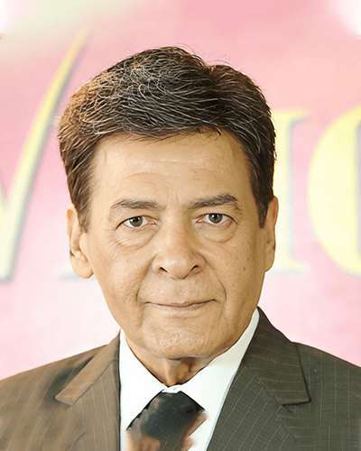 Qavi khan