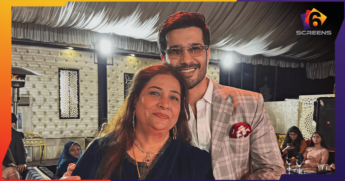 actor-feroze-khans-mother