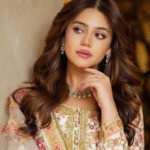 Zara Noor Abbas SixScreen