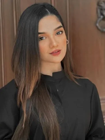 Romaisa Khan